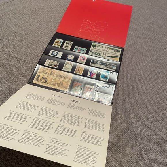 USA USPS Commemorative Stamp Set 1971 Special Issue Edition Mini Book Album - Picture 7 of 10